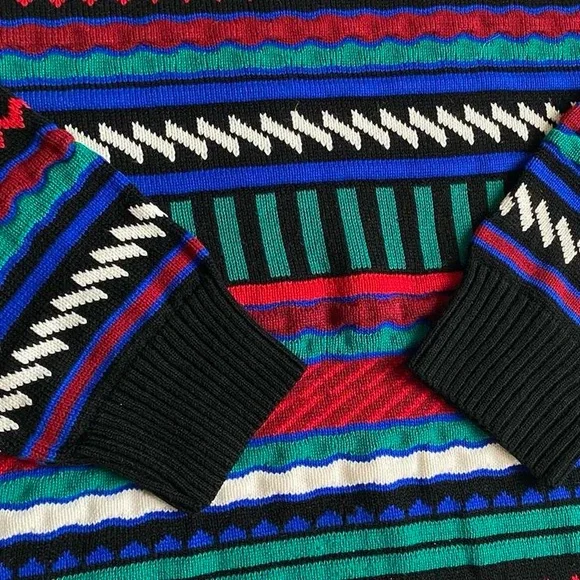 Vintage colorful black geometric grandpa sweater - Picture 4 of 7